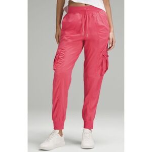 Lululemon Dance Studio Relaxed Fit Mid Rise Cargo Jogger Glaze Pink Size‎ M NWT